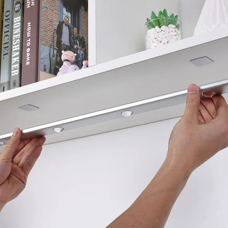 LED Magnética com Sensor de Movimento Sem Fio Para Cozinha