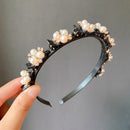 Tiara Elegance com pérolas marcantes 🔥