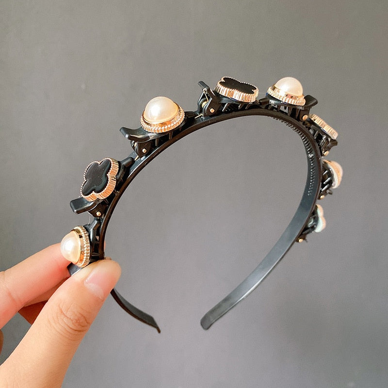 Tiara Elegance com pérolas marcantes 🔥